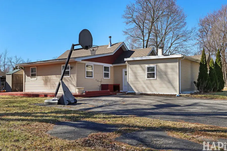 42522 N Lake Avenue, Antioch, IL 60002 - #2