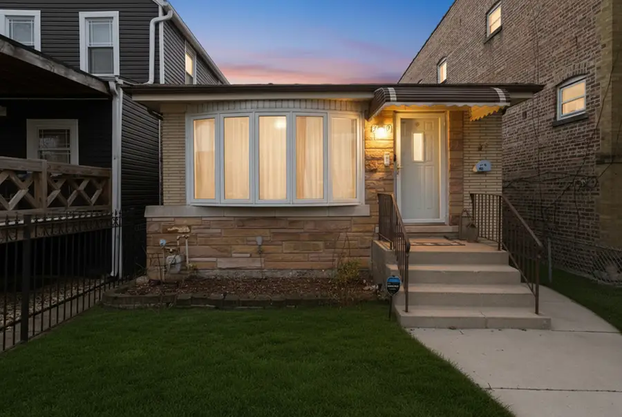 2049 N Kildare Avenue, Chicago, IL 60639 - #2