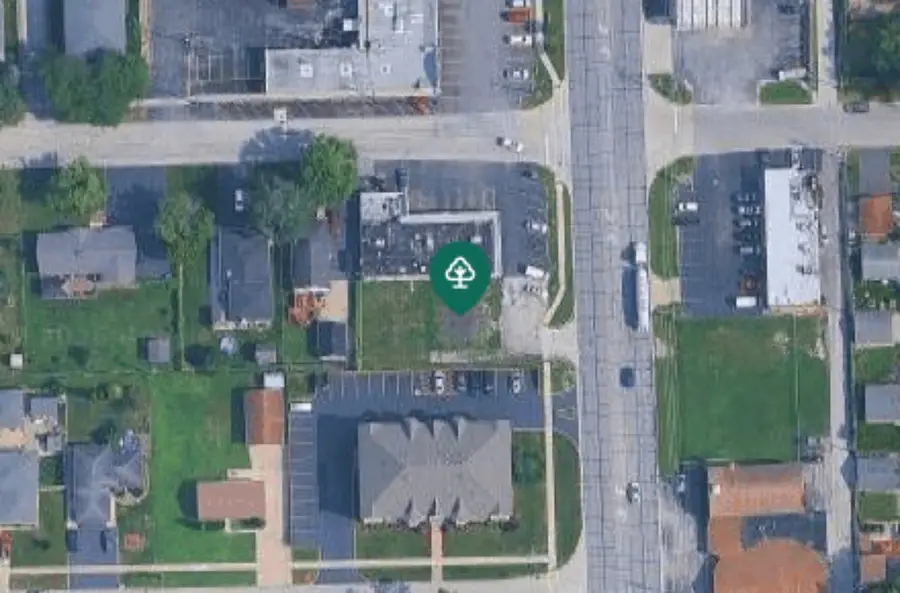 8404 S Roberts Road, Justice, IL 60458 - #2