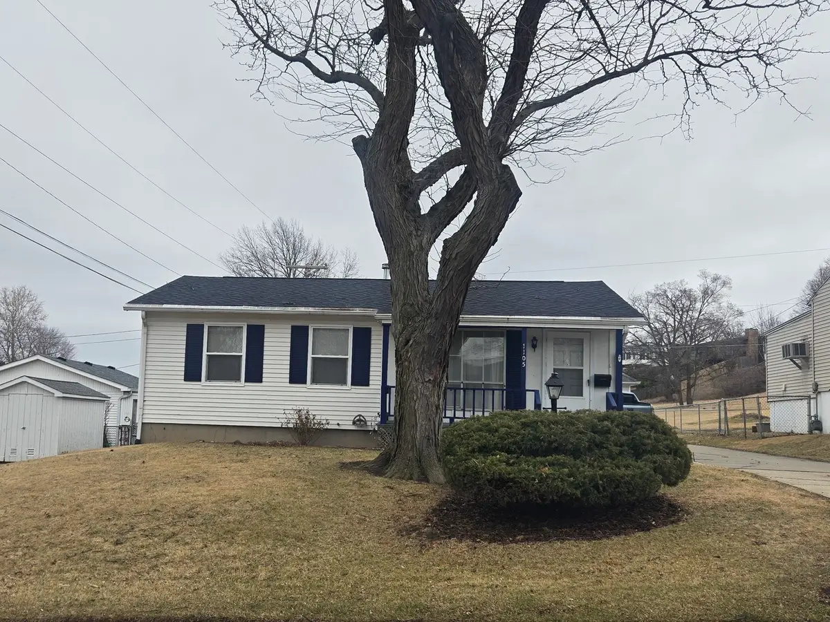 1105 W 6th Street, Milan, IL 61264 - #1