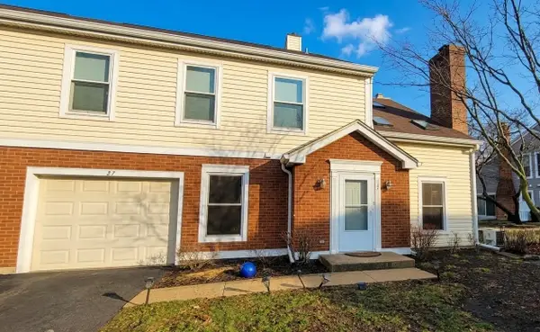 27 S Stonington Drive, Palatine, IL 60074