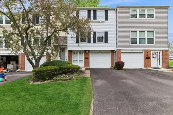 1813 Lancashire Court, Schaumburg, IL 60194