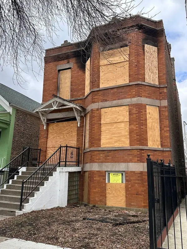 2330 S Ridgeway Avenue, Chicago, IL 60623