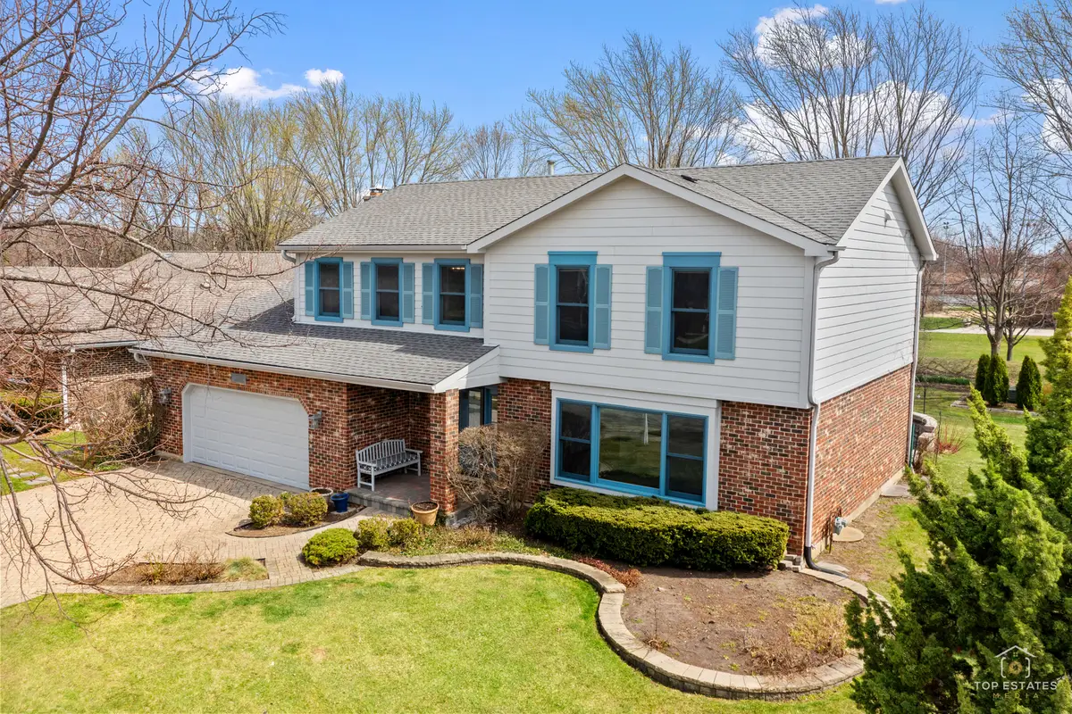 225 Fairway Drive, Prospect Heights, IL 60070 - #1