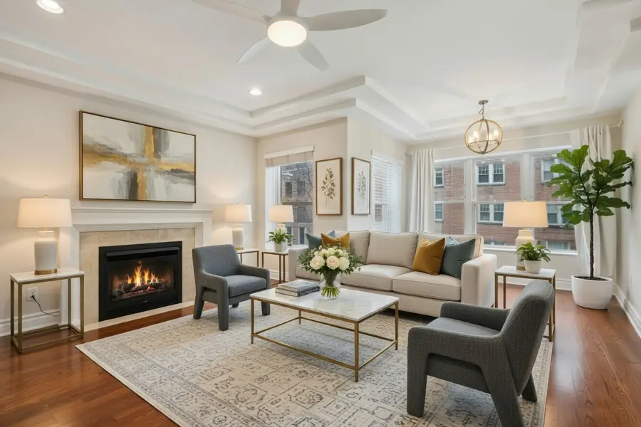 840 E 52nd Street #1E, Chicago, IL 60615 - #3