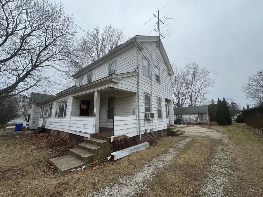 819 Monroe Street, Kewanee, IL 61443 - #3