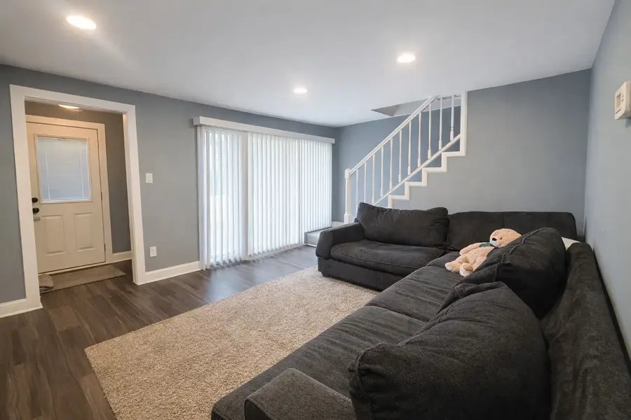 6509 W 83rd Street, Burbank, IL 60459 - #2