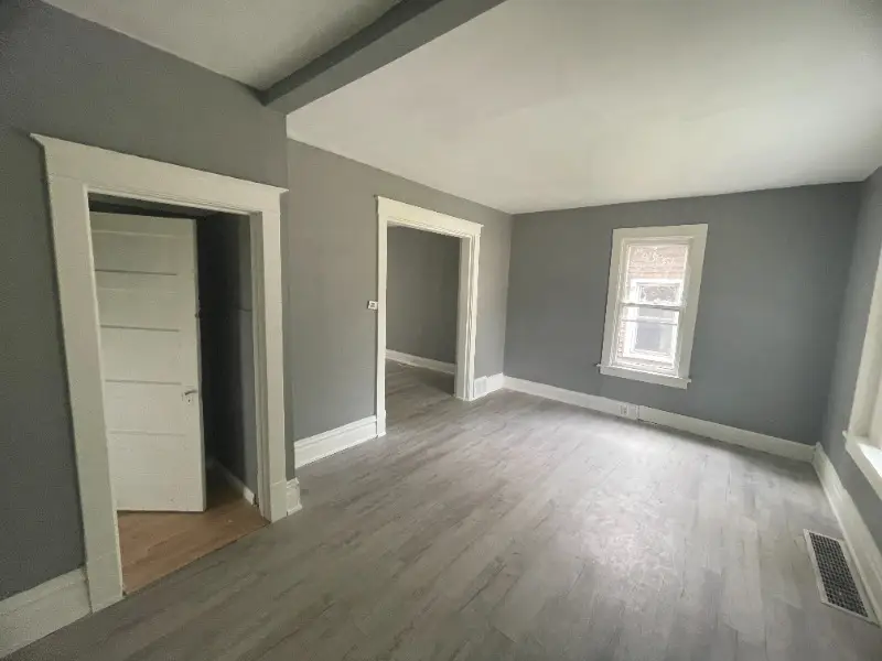 2106 W Millman Street, Peoria, IL 61605 - #2