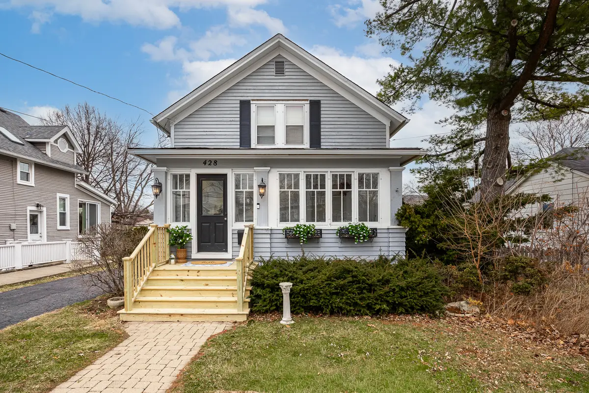 428 Hillside Avenue, Glen Ellyn, IL 60137 - #1