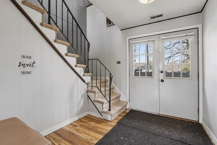 945 Surrey Court, Joliet, IL 60431 - #3