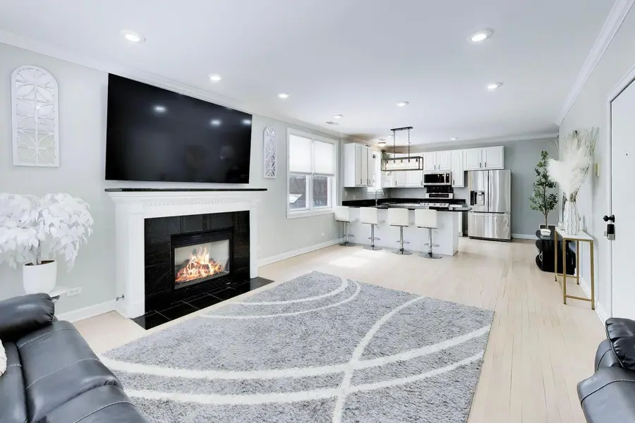 7230 N Oakley Avenue #2S, Chicago, IL 60645 - #2