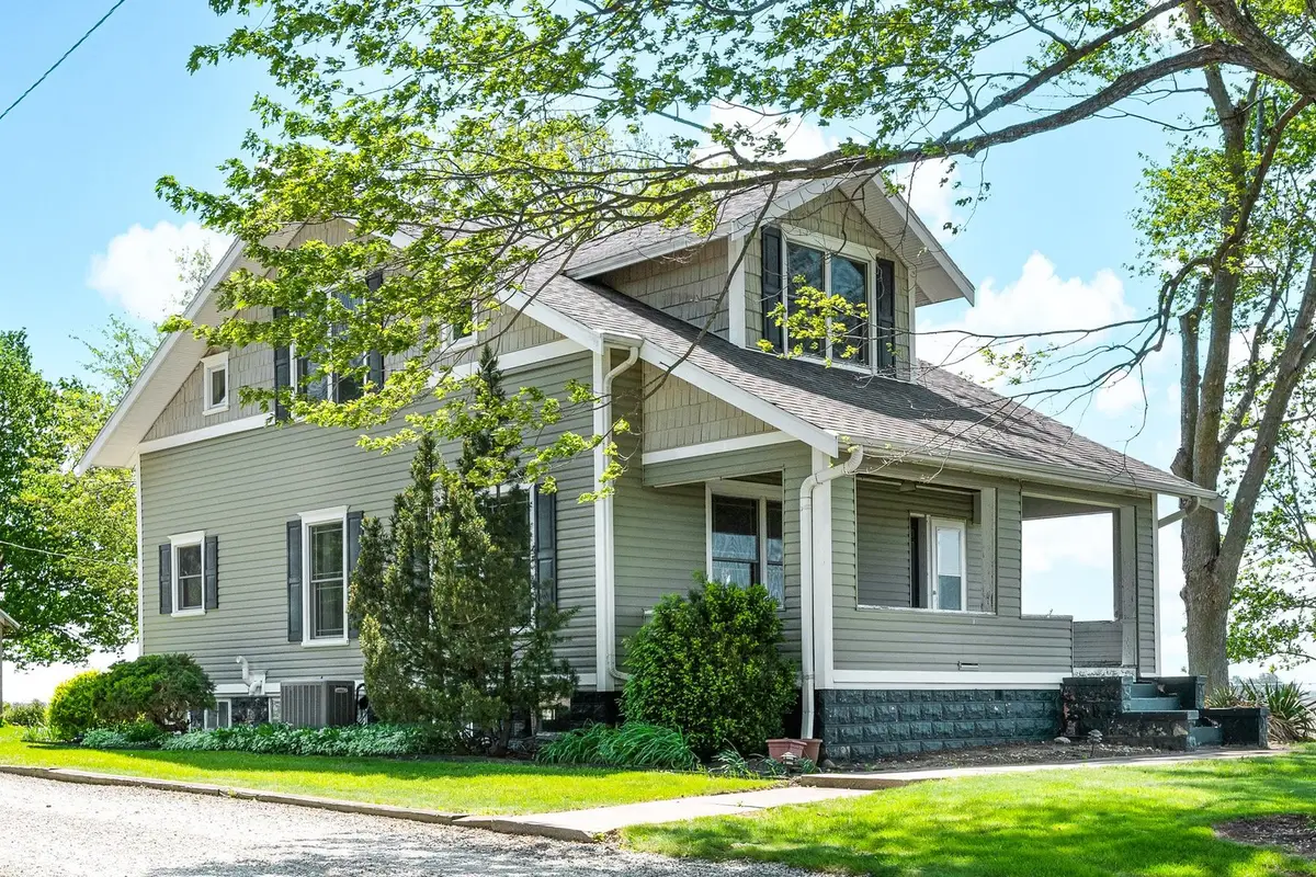 5664 Graff Road, Minier, IL 61759 - #1