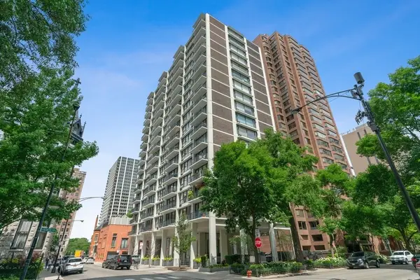 1400 N State Parkway #5DEF, Chicago, IL 60610