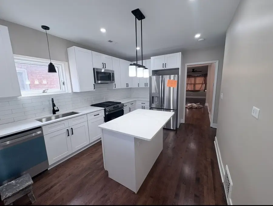 2727 N Mont Clare Avenue, Chicago, IL 60707 - #3