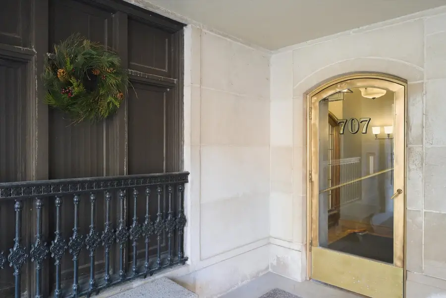 707 W Junior Terrace #3S, Chicago, IL 60613 - #2