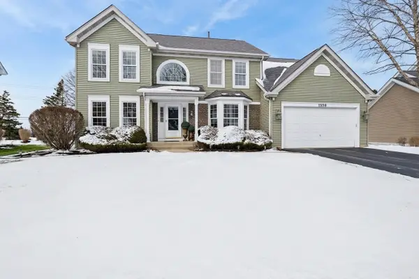 1850 White Oak Drive, Algonquin, IL 60102