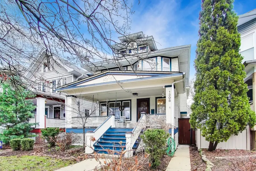 1308 W Glenlake Avenue, Chicago, IL 60660 - #2