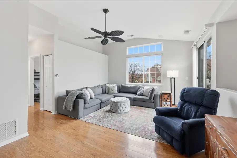 418 E Thornhill Lane #418, Palatine, IL 60074 - #3