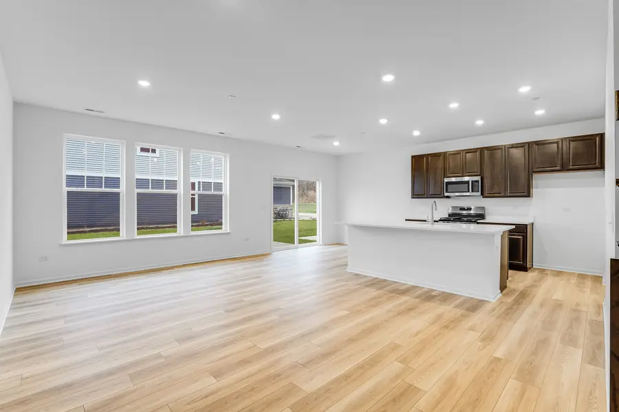 804 Lindsay Lane, West Dundee, IL 60118 - #3