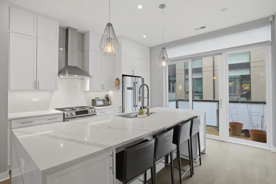 2527 W Homer Street, Chicago, IL 60647 - #3