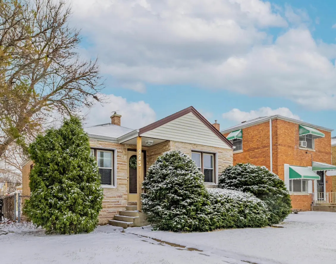 923 Marshall Avenue, Bellwood, IL 60104 - #1