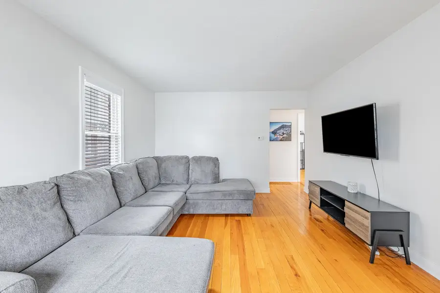 923 Marshall Avenue, Bellwood, IL 60104 - #3