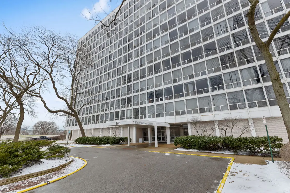 601 E 32nd Street #1001, Chicago, IL 60616 - #1