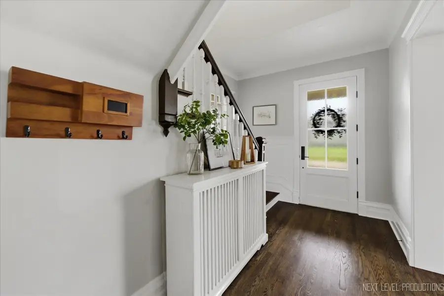 215 Fulton Avenue, Saint Charles, IL 60174 - #2