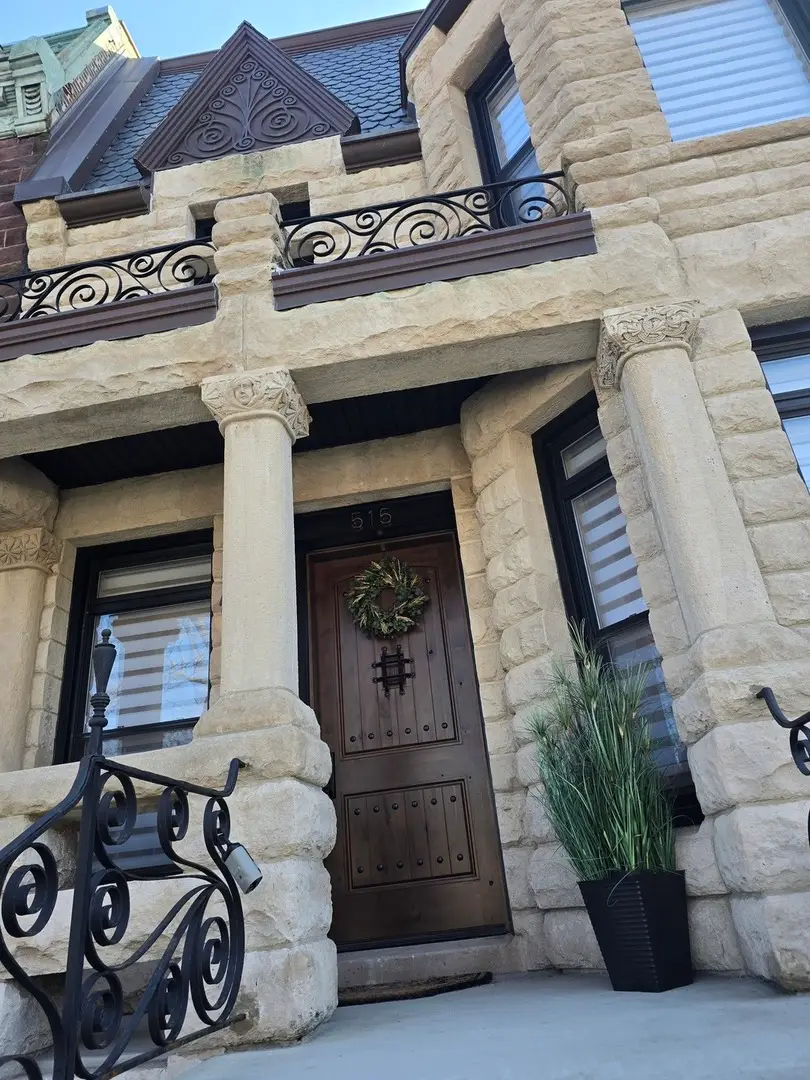 515 E Oakwood Boulevard, Chicago, IL 60653 - #2