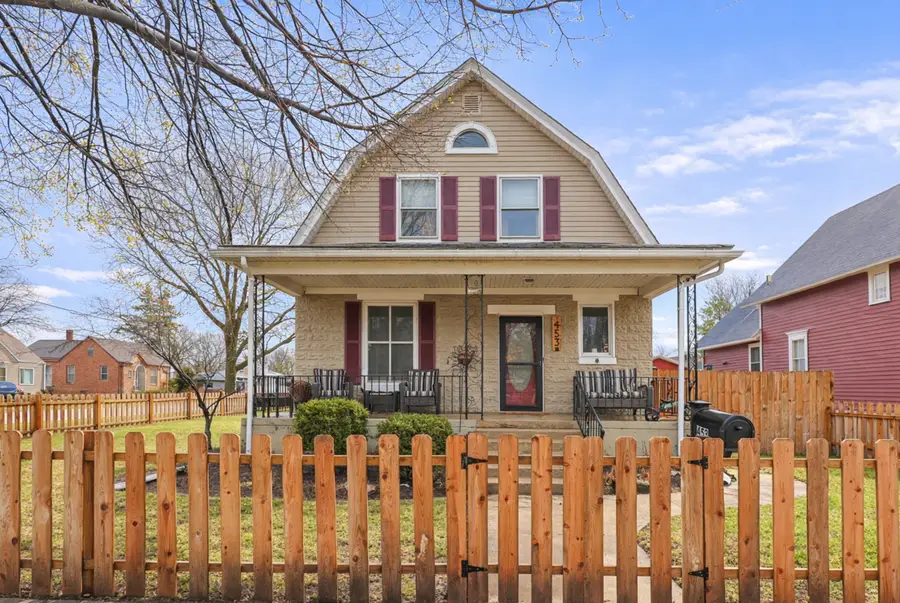 453 Orchard Street, Elgin, IL 60123 - #2