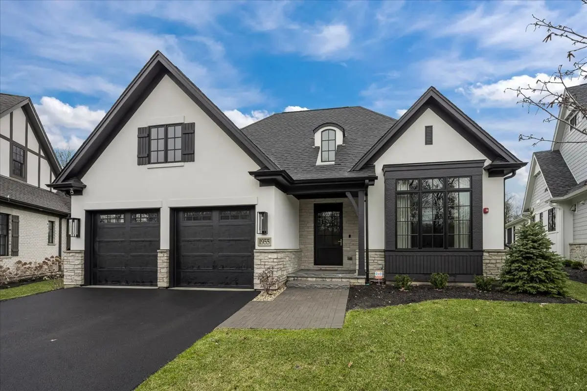 1955 Amberley Court, Lake Forest, IL 60045 - #1