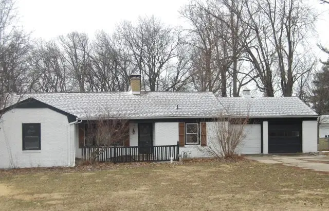 13 Southern Drive, Decatur, IL 62521 - #1