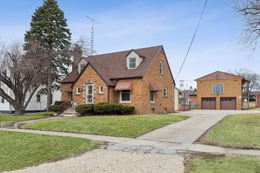 208 E Vine Street, Wheatland, IA 52777 - #3