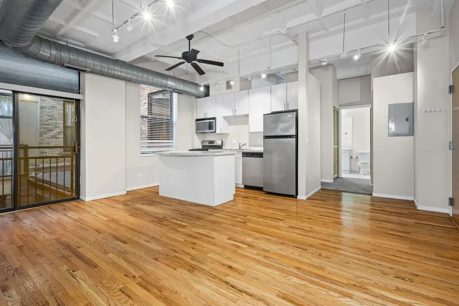 Address Withheld By Seller, Chicago, IL 60605 - #2