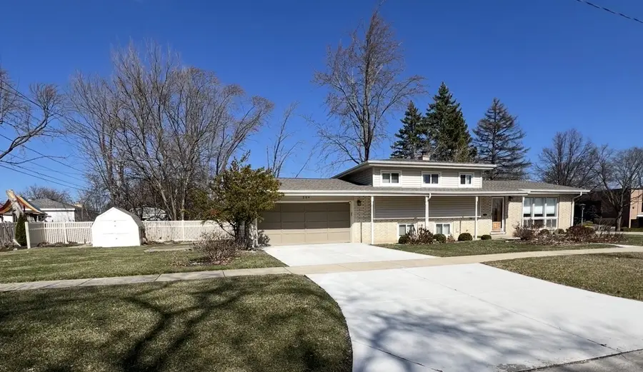 204 W Clarendon Street, Arlington Heights, IL 60004 - #2