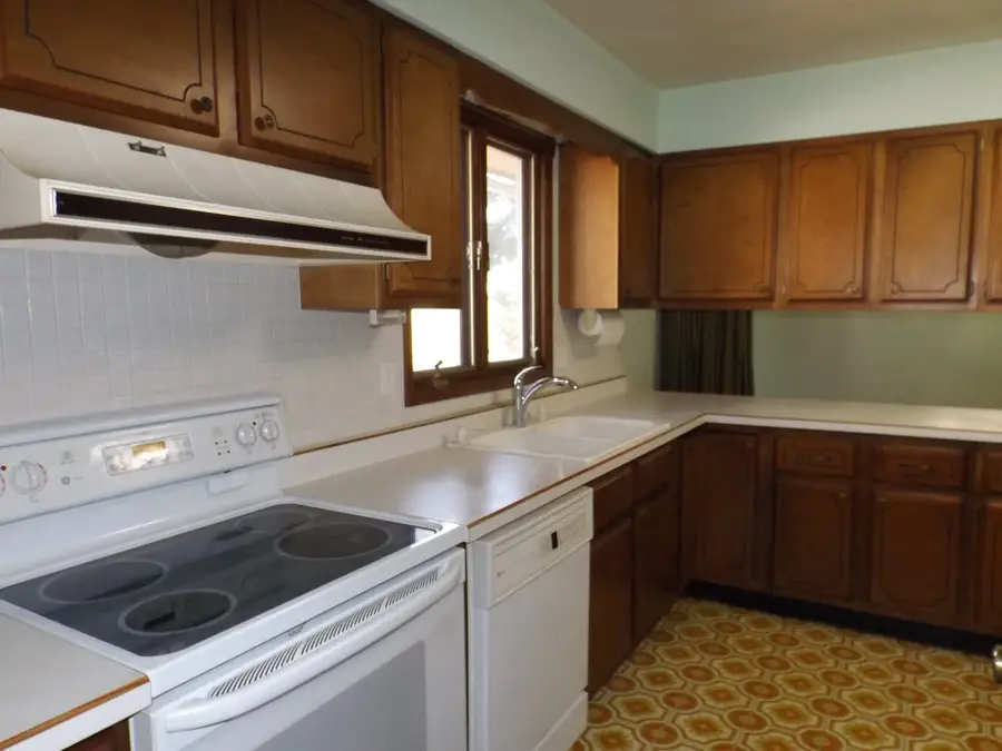 1804 Kelly Court, Rock Falls, IL 61071 - #3