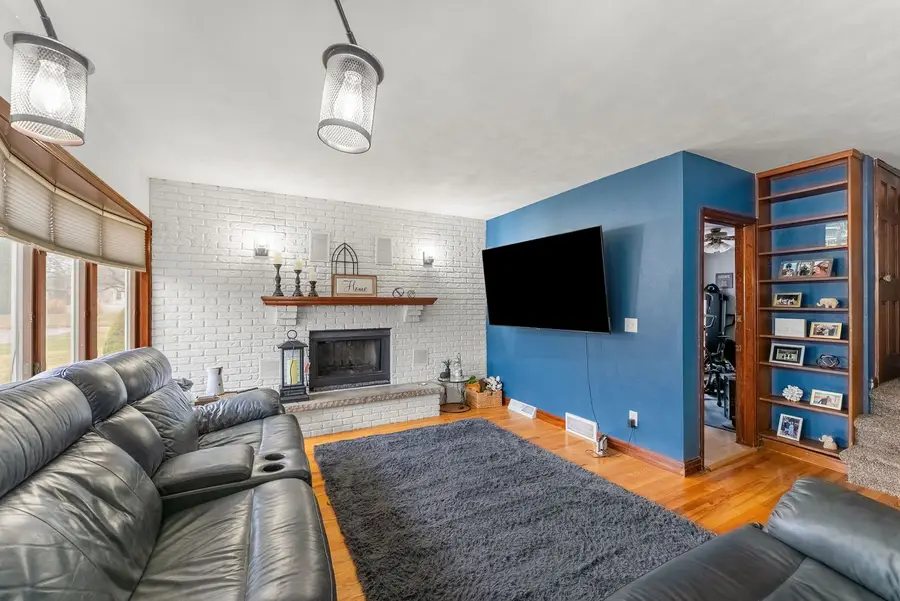 2409 40th Street, Rock Island, IL 61201 - #2