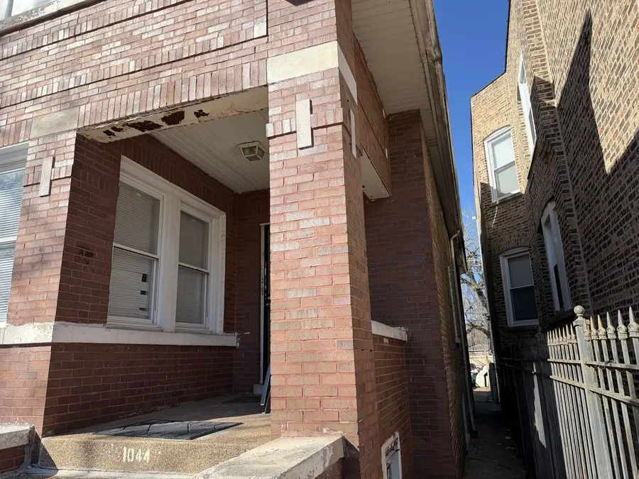 1044 W Marquette Road, Chicago, IL 60621 - #3
