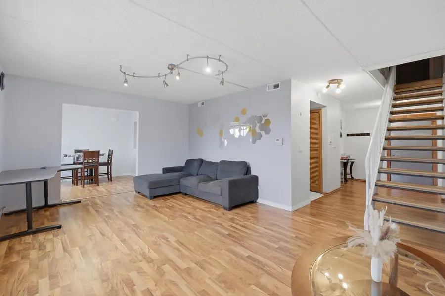 1551 Ashland Avenue #306, Des Plaines, IL 60016 - #3