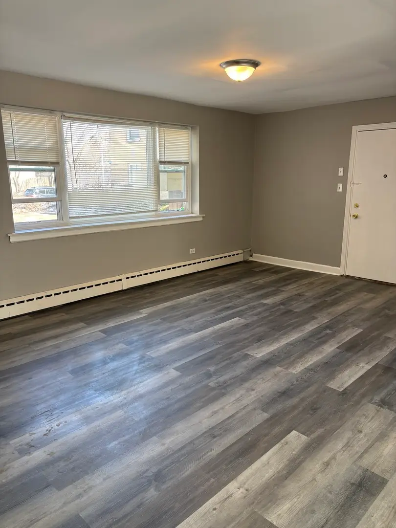 2055 E 72nd Street #1W, Chicago, IL 60649 - #3