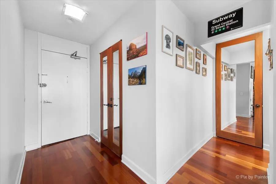 1560 N Sandburg Terrace #3206, Chicago, IL 60610 - #2