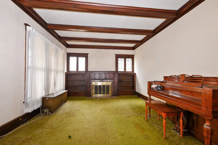 421 N Raynor Avenue, Joliet, IL 60435 - #3