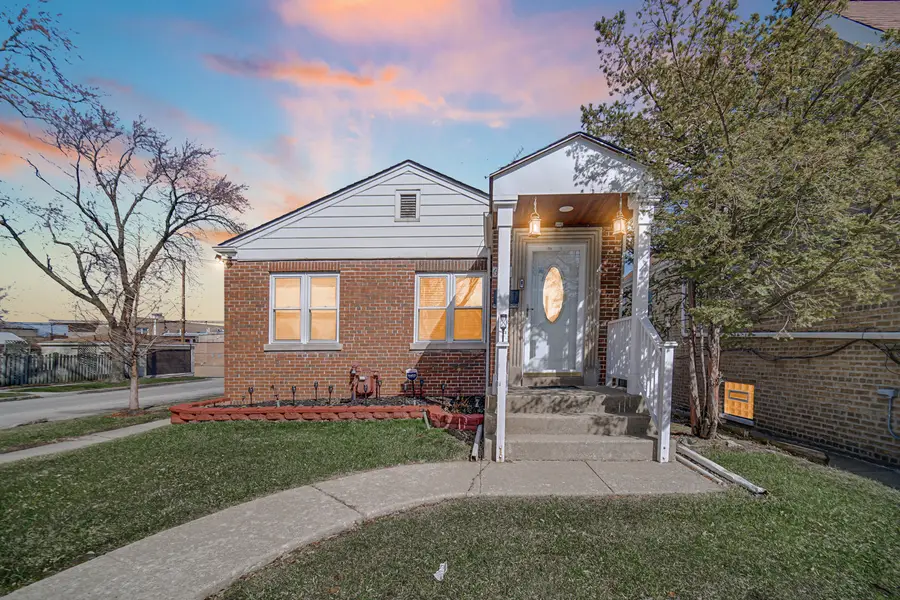 6056 W Fletcher Street, Chicago, IL 60634 - #2