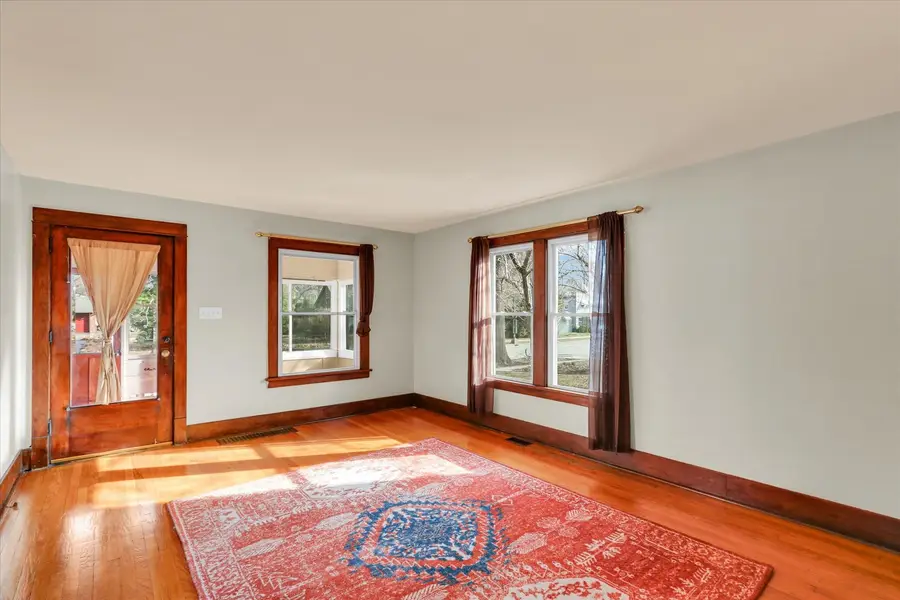 809 W John Street, Champaign, IL 61820 - #2