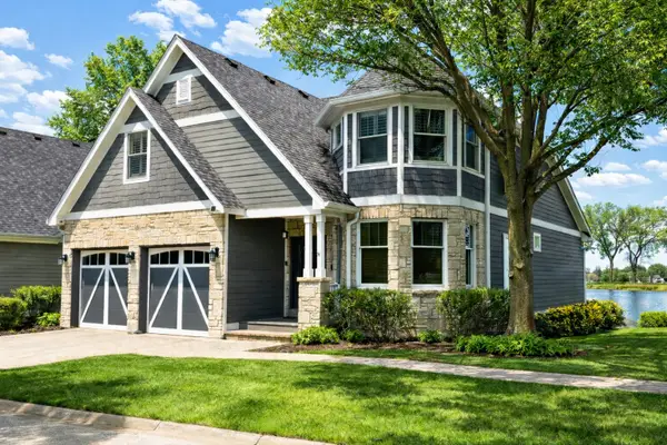 22526 W Lake Mary Drive, Plainfield, IL 60585