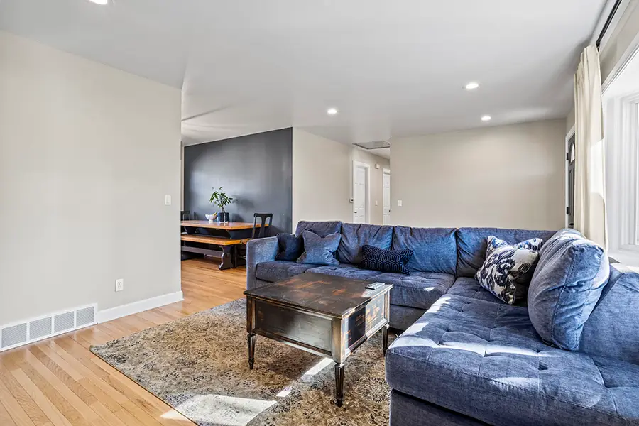 17528 Woodbrook Lane, Lockport, IL 60441 - #3