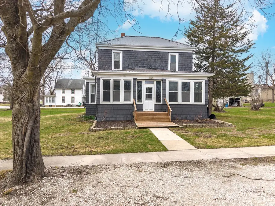 26 Lafayette Street, Saunemin, IL 61769 - #2