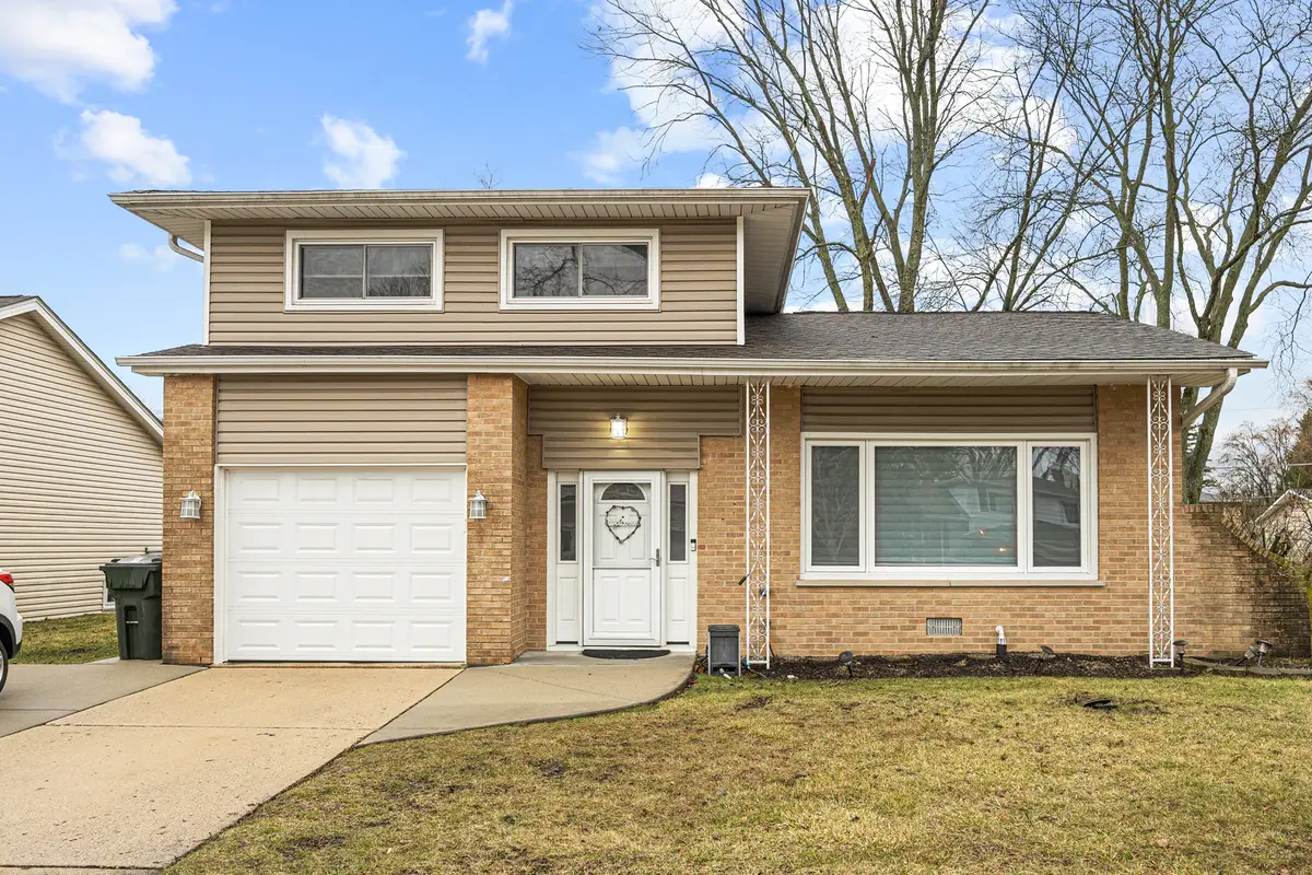 1811 Azalea Lane, Mount Prospect, IL 60056 - #1