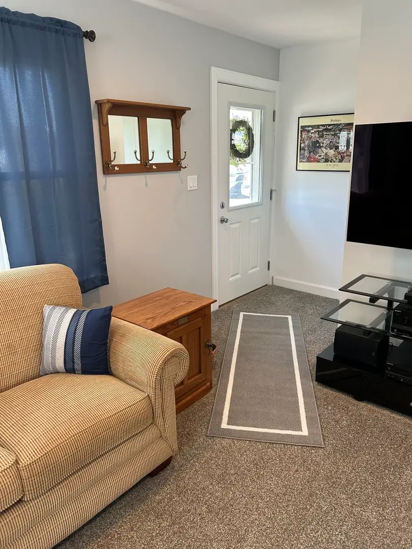 33077 Sunset Avenue N, Grayslake, IL 60030 - #2