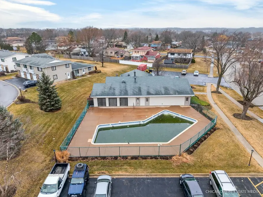 127 Fairlane Court #c, Bloomingdale, IL 60108 - #3